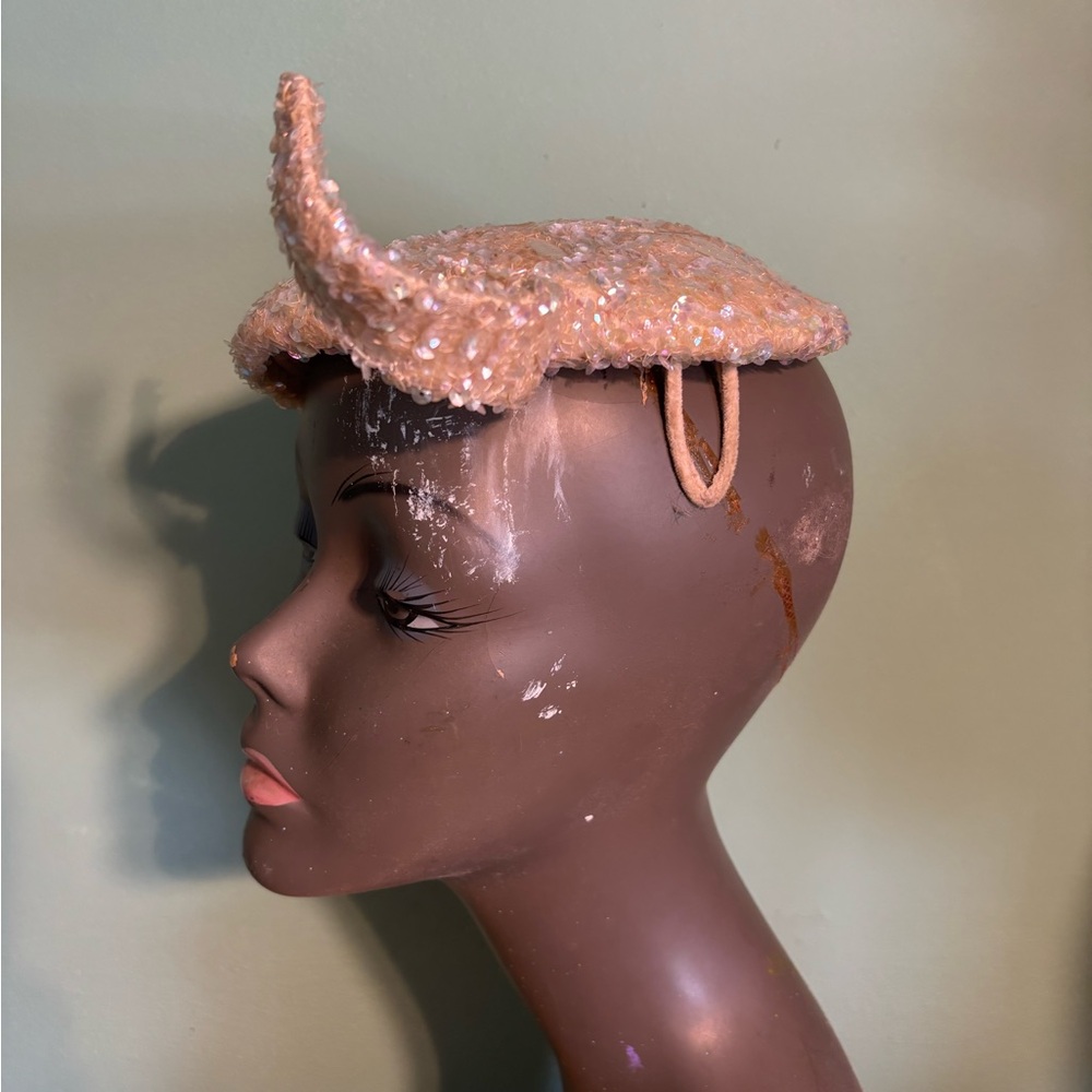 Vintage 1950’s Pink Sequin Fascinator Woman’s Hat - Picture 2 of 4
